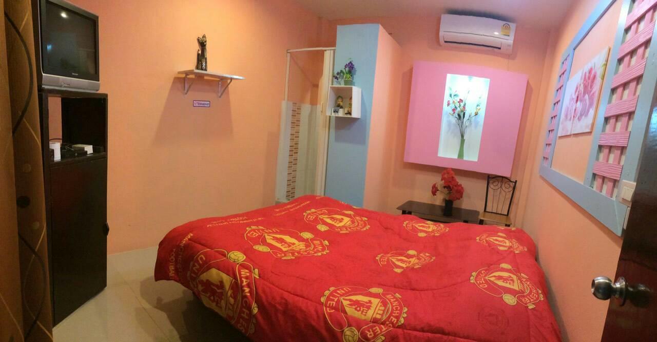 Adchara Mansion Hotell Chiang Rai Exteriör bild