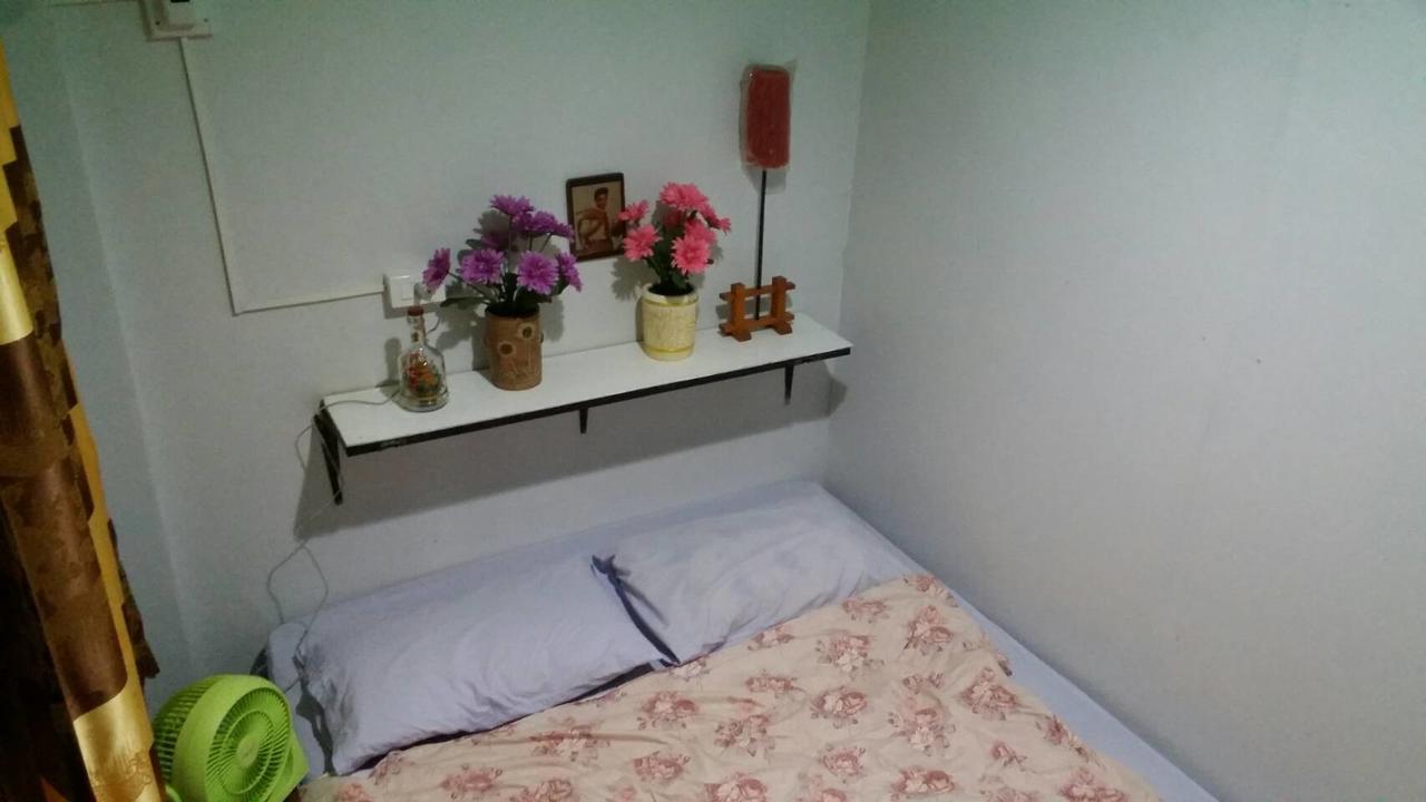 Adchara Mansion Hotell Chiang Rai Exteriör bild