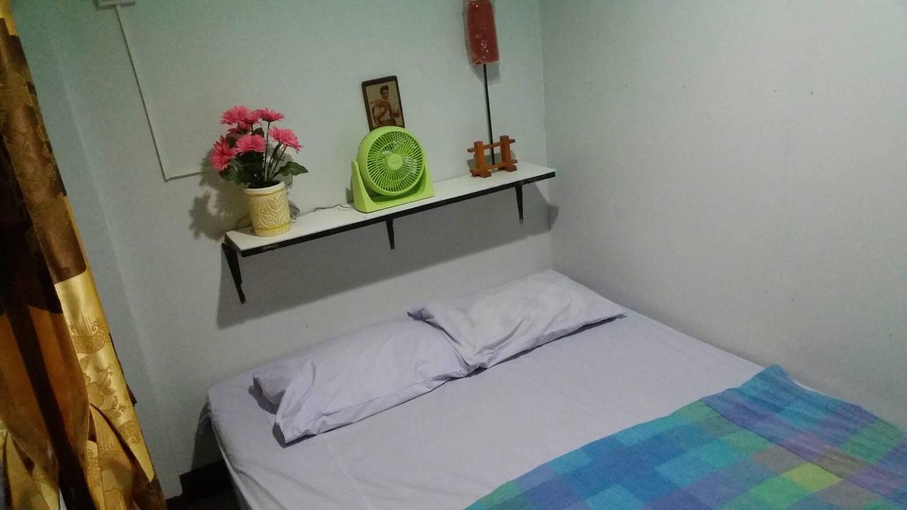Adchara Mansion Hotell Chiang Rai Exteriör bild